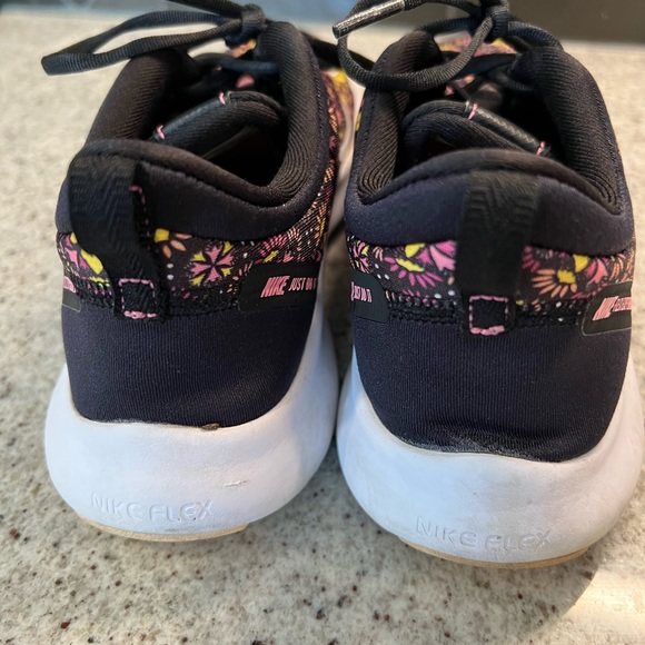 Nike Flex Ladies Shoes Size 6.5 - Picture 10 of 11